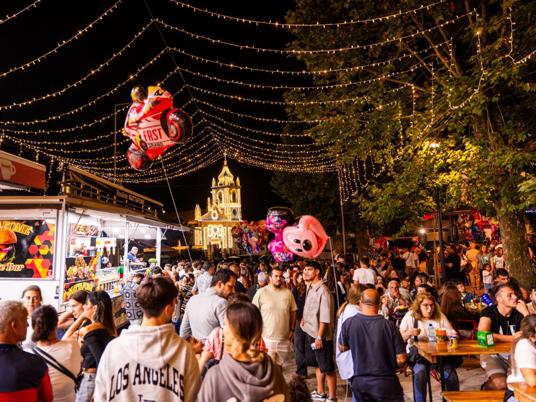 Comissão de Festas nas festas de São João de Sobrado