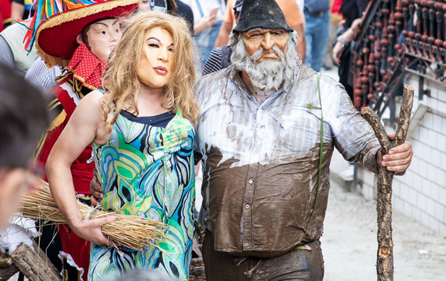 A Mulher e o Cego durante a Sapateirada
